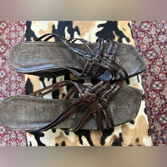 Stuart Weitzman ~ Dark Brown Cork and Leather Wedges - Picture 6 of 9